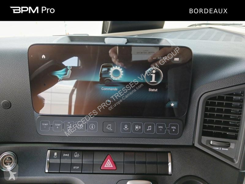 جرار Mercedes II 1851 LS 4x2