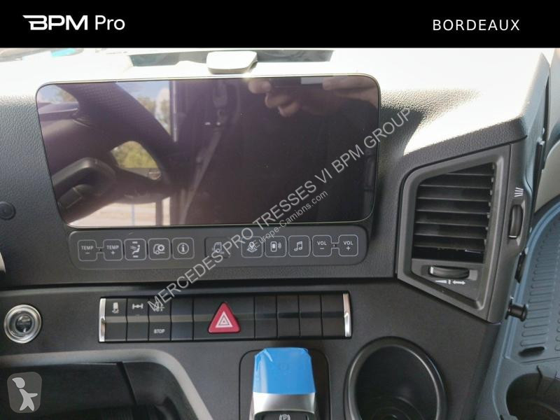 Tracteur Mercedes II 1851 LS 4x2