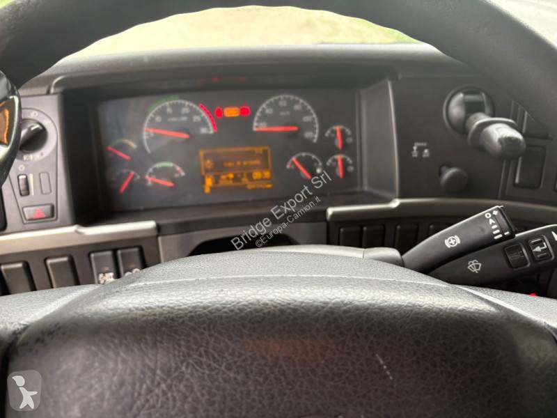 Traktor Volvo