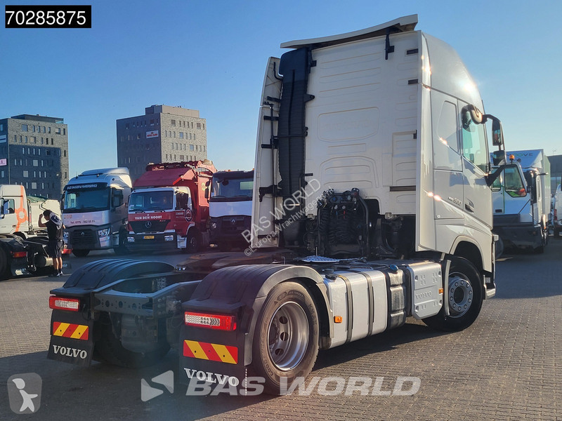 Traktor Volvo 500  4X2 XL 2xTanks VEB+ Xenon...