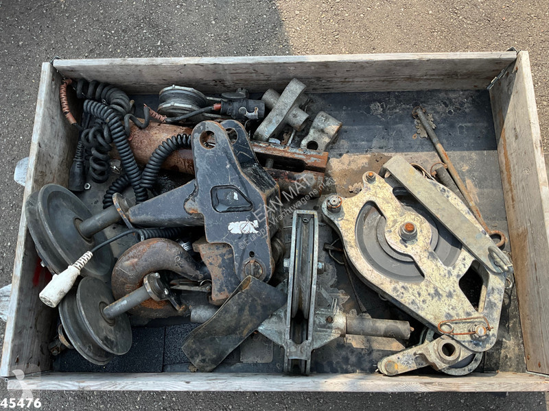 Tracteur Scania 480 HMF 85 Tonmeter laadkraan +...