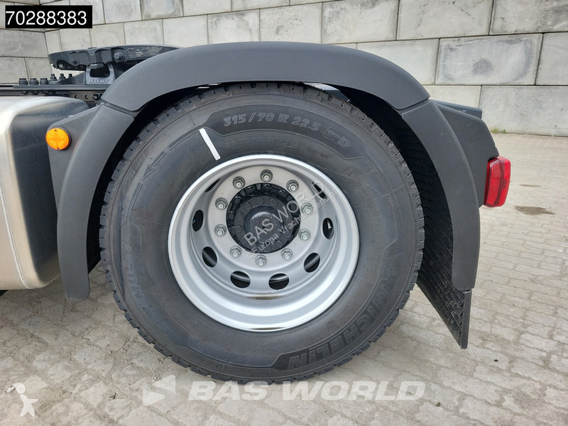 Trekker Iveco S-Way 580 4X2 2x Tanks ACC...