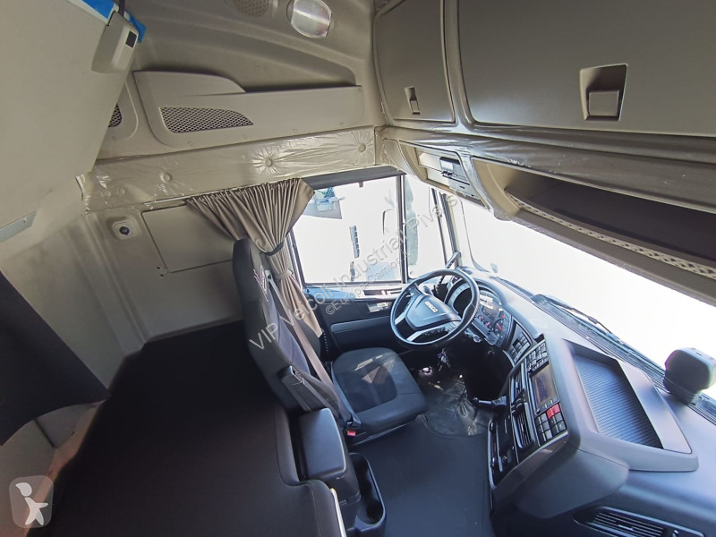 Traktor Iveco XP 480