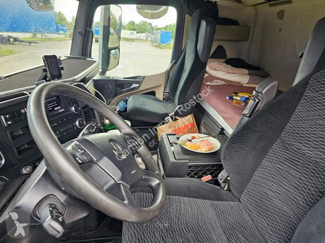 Traktor Mercedes 1843 LL mit Hubsattelkupplung...