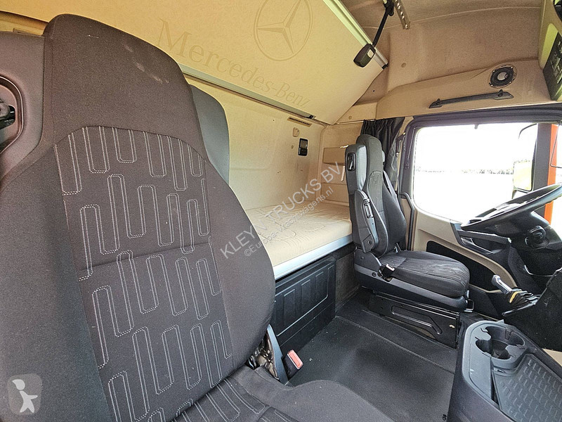 Traktor Mercedes ACTROS 1843 LS STREAMSPACE