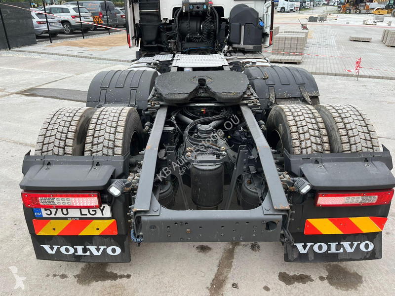 Tahač Volvo 500 6x4 TANDEM AXLE LIFT