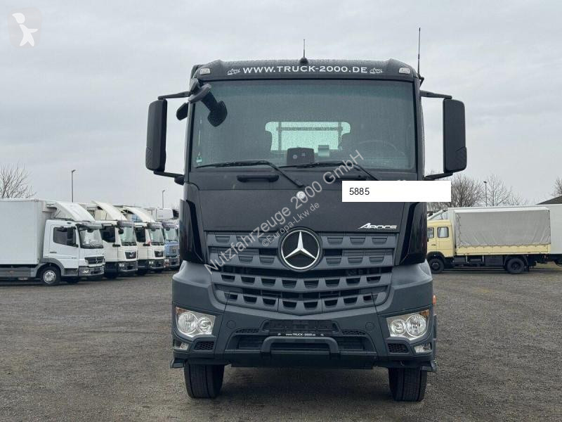 Traktor Mercedes