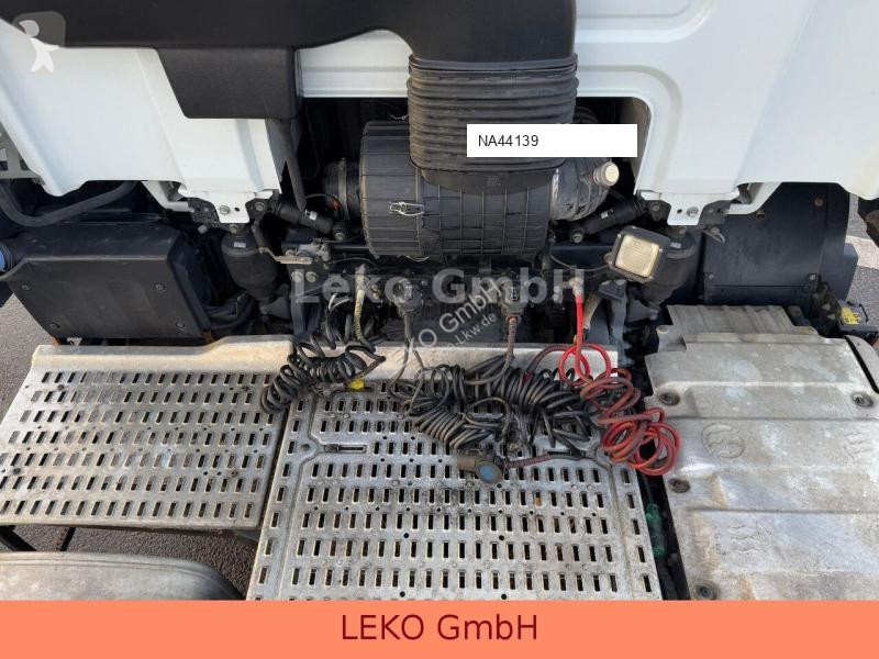 Traktor DAF CF 400.19