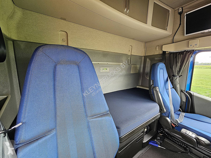 Trekker Volvo FH  LED ALCOA PTO+HYDR.