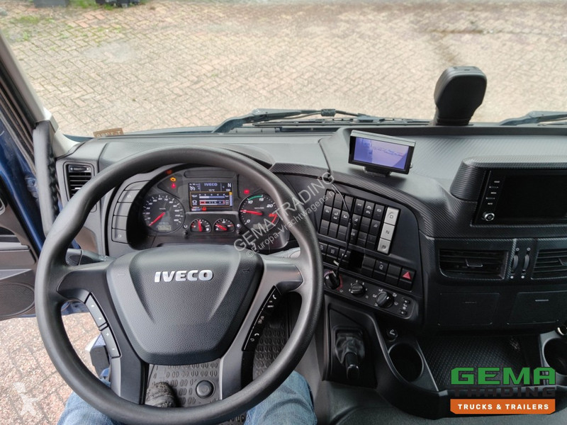 Traktor Iveco 420 Hi-Way 6x2 Euro6 Top! (T1288)