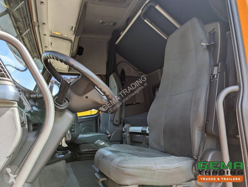Traktor Volvo 0 4x2 Euro5 0 4x2 Globetrotter...
