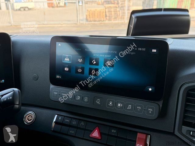 Traktor Mercedes 1848 LS BigSpace mit ADR