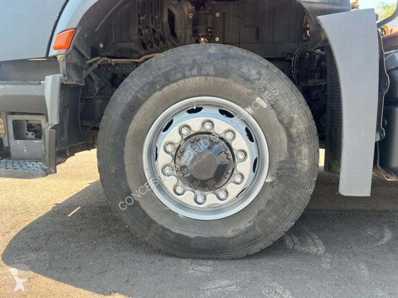 Tracteur Mercedes