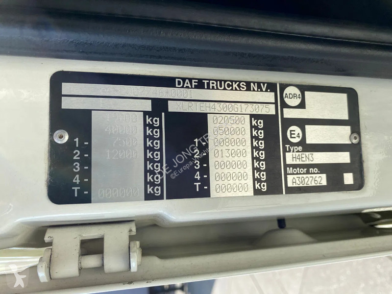 Traktor DAF 106480 SSC / Retarder / 2x Tank /...