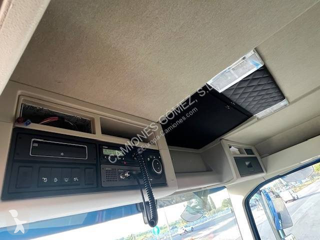 Traktor Volvo