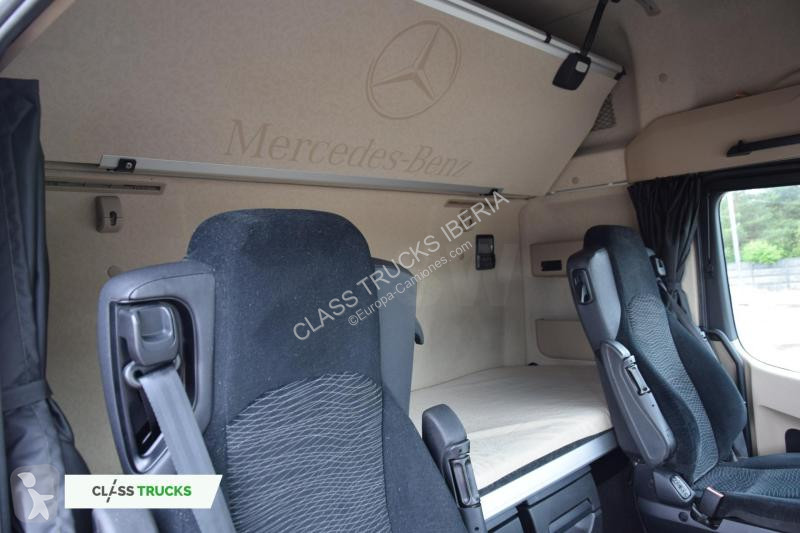 Traktor Mercedes 5 1845 BigSpace Max tanks