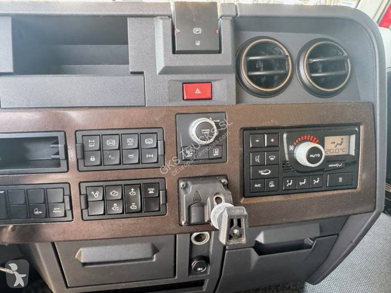 Tracteur Renault