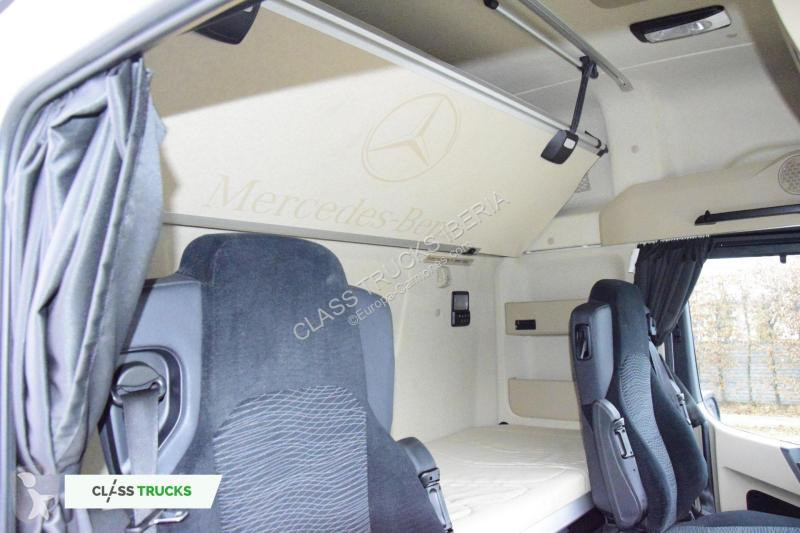 Traktor Mercedes 5 1845 BigSpace, Max tanks