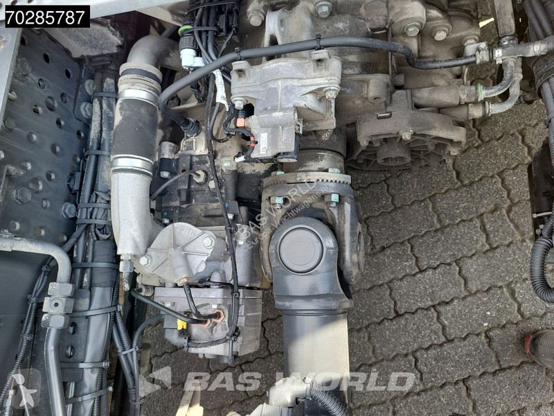 Tahač Mercedes 1845 4X2 StreamSpace Retarder...