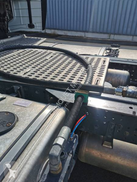 Traktor Iveco