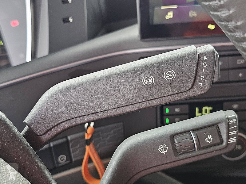 Tractor Volvo FH  6X2 I-SAVE LEATHER