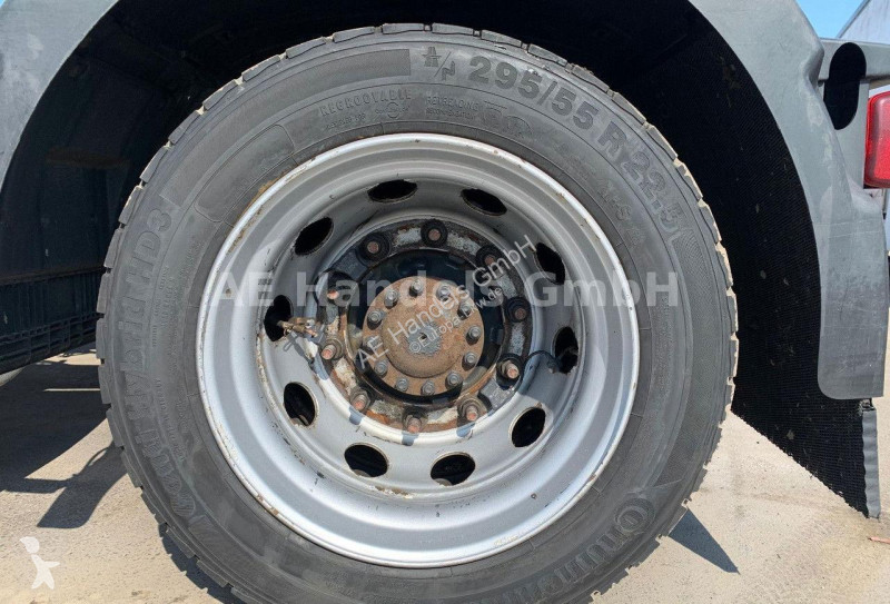 Traktor Renault T HIGH 520