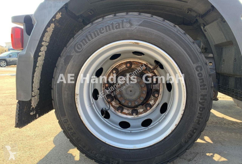 جرار Renault T HIGH 520