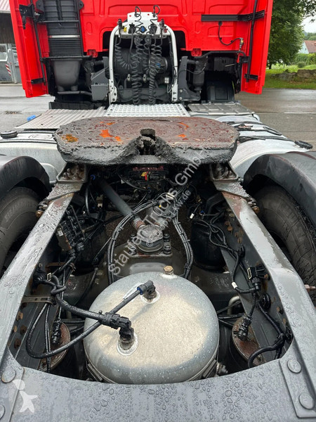 Tahač Volvo 500 SZM Globe Kipphydraulik...