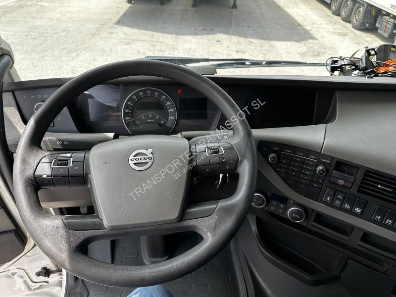 Traktor Volvo 500