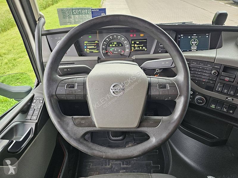 Traktor Volvo 500 XL 6X2 WB 300