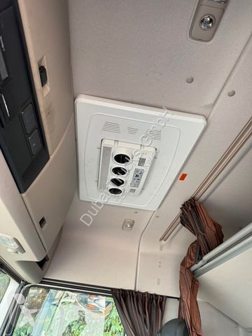 Traktor DAF 480 2 Stück KEINE RETARDER Paket