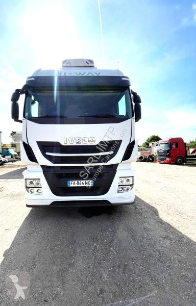 Tractor Iveco 1 COUCHETTE STRALIS 570