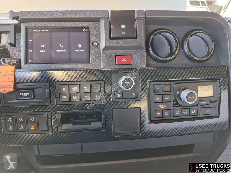 Tracteur Renault