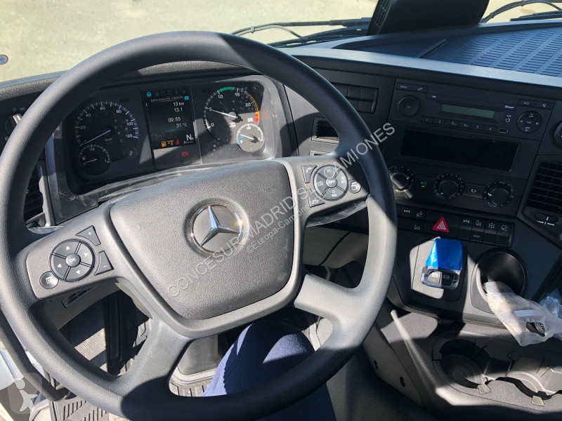 Tahač Mercedes  2643 LS 6X2