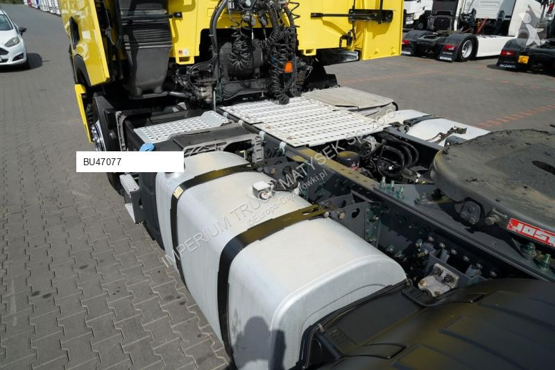 Tahač Renault T 440