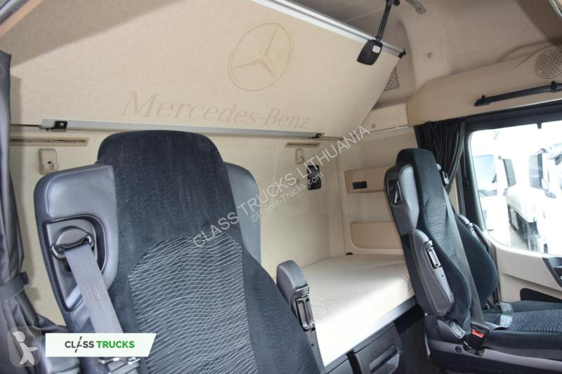 Tahač Mercedes 5 1845 BigSpace, Max tanks