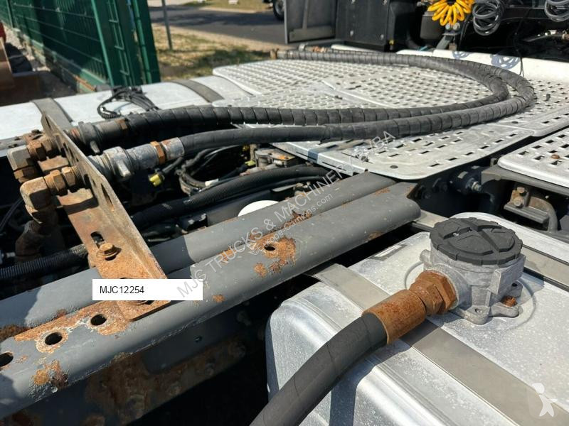 Traktor DAF XF 460 RETARDER + PTO HYDR - MX 13L...
