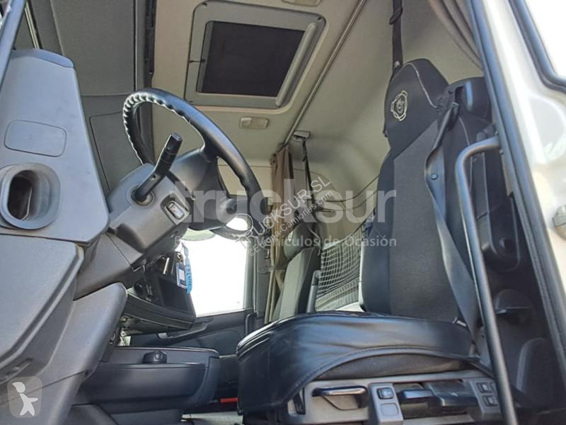 Traktor Scania 580