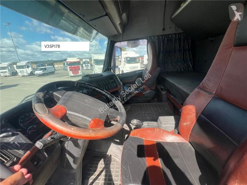 Cap tractor Volvo -37