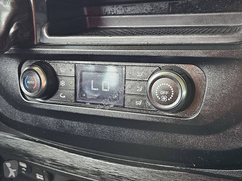 Traktor Iveco AS440S51 2x tank,frigo