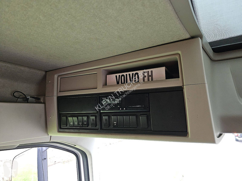 جرار Volvo 500 6X2 STEERED PTO+HYDR