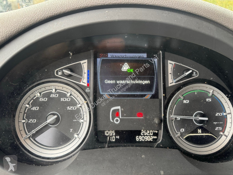 جرار DAF 410 EURO 6