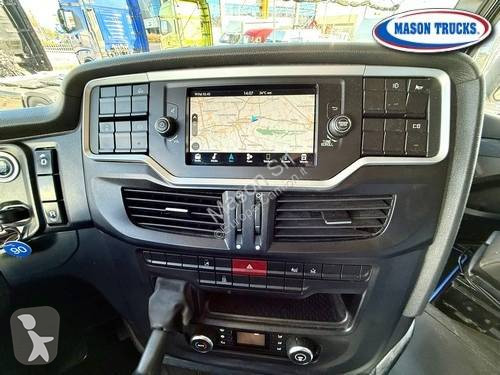 جرار Iveco