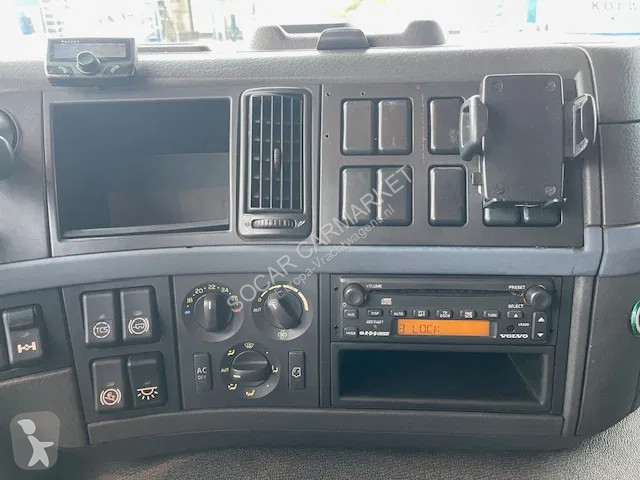 جرار Volvo 400 Original Holland truck Euro 5