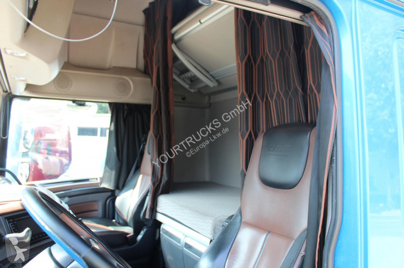 Traktor DAF   530 SSC  Navi  Kühlbox  Leder...