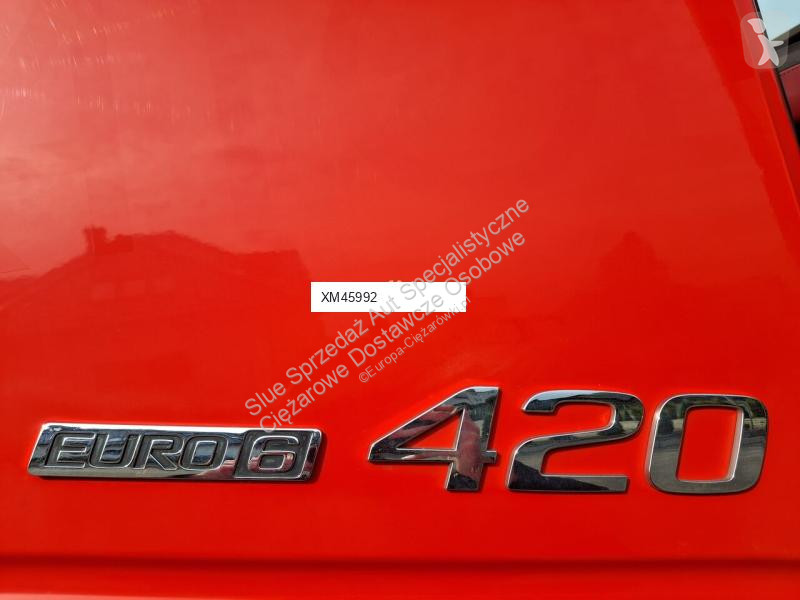 Влекач Volvo FH 420 ADR