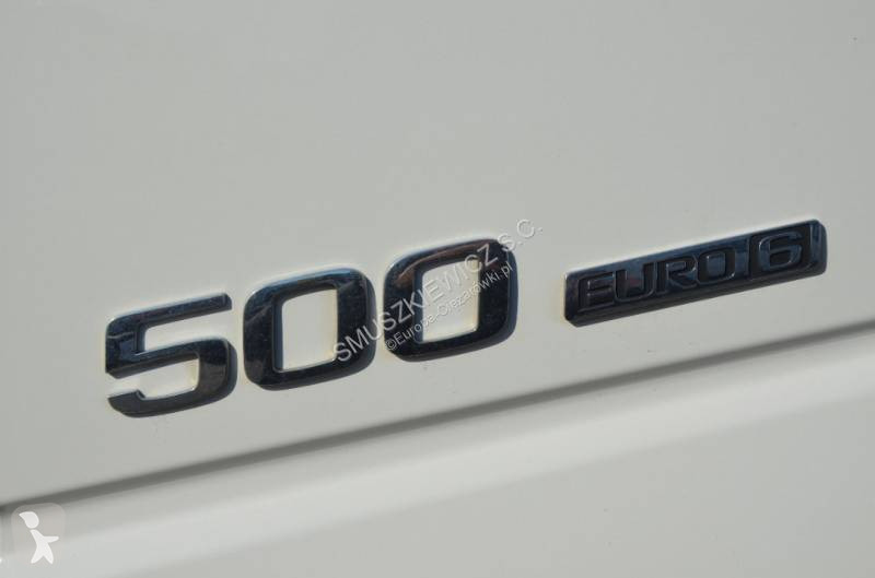 جرار Volvo