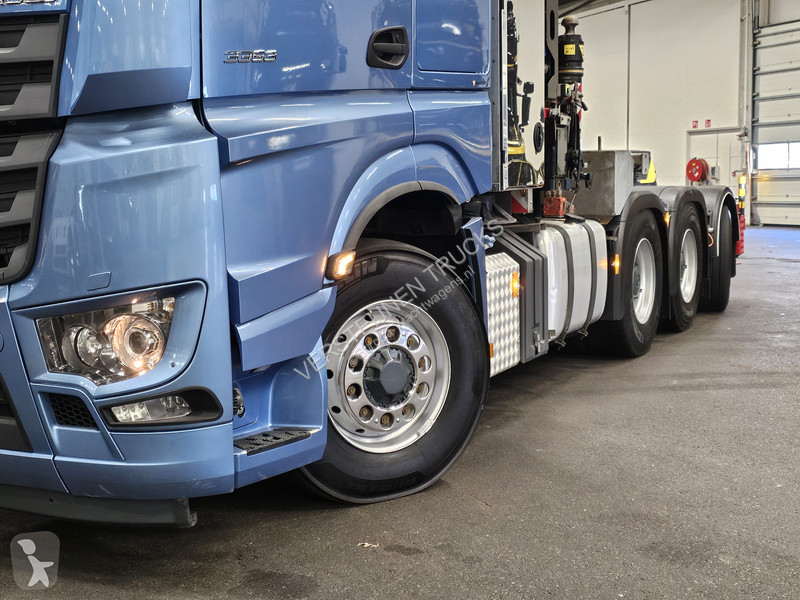 جرار Mercedes 3353 8x4 / FASSI 71 T/M + JIB /...