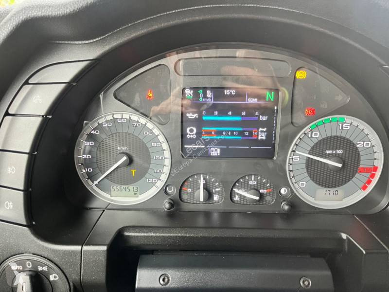 جرار Iveco