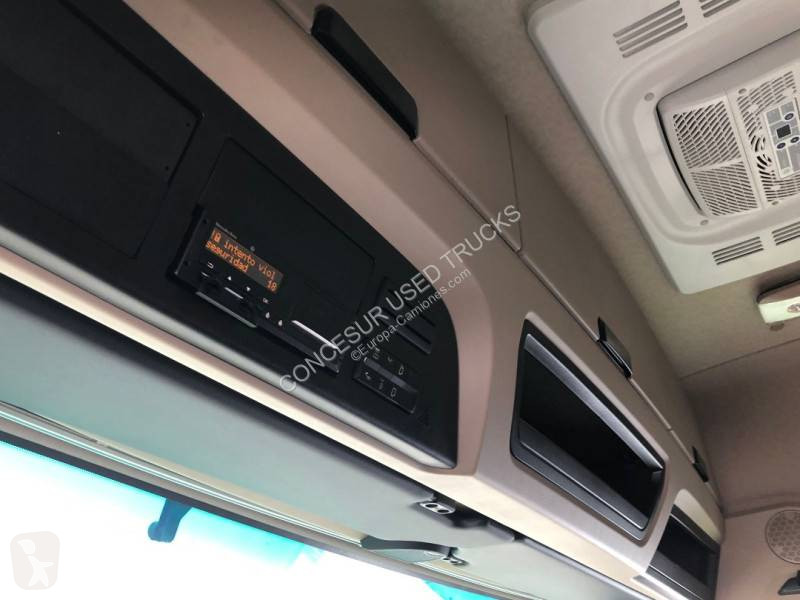 جرار Mercedes